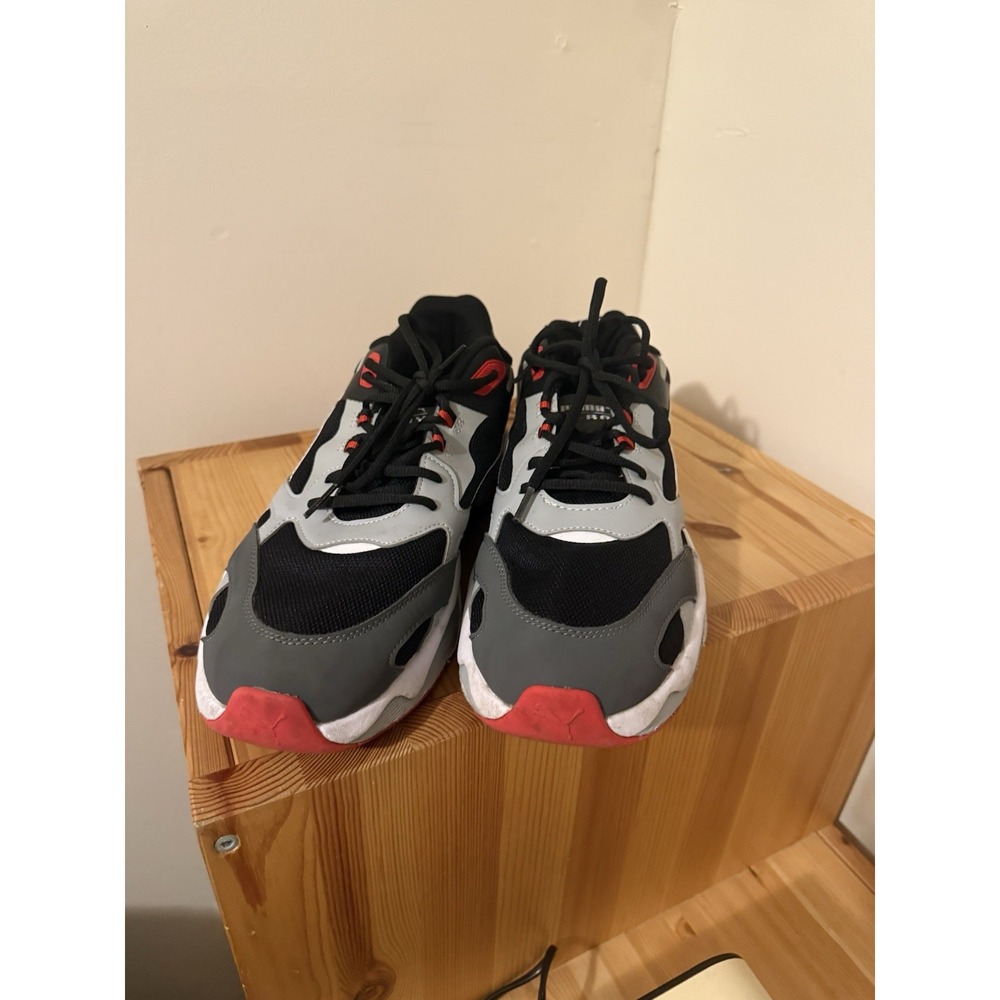 Men's PUMA Size 14